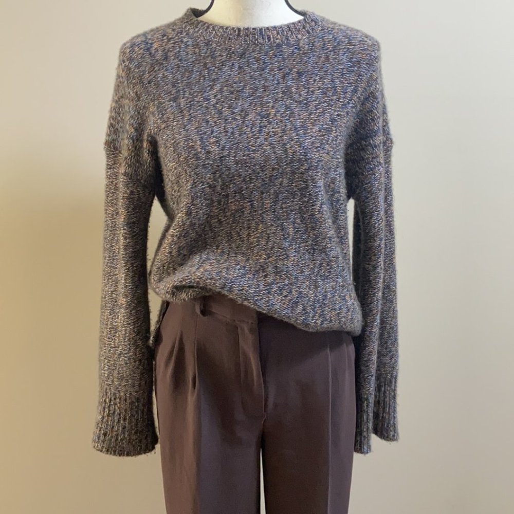 Theory Long Sleeve Cashmere Sweater Size S